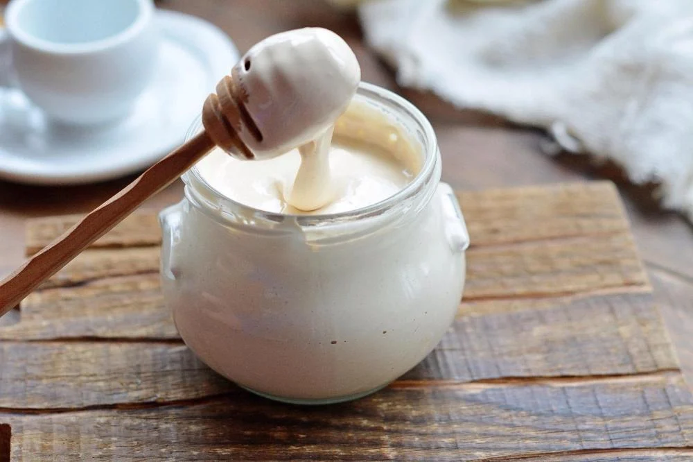 Pure white honey from Kyrgyzstan